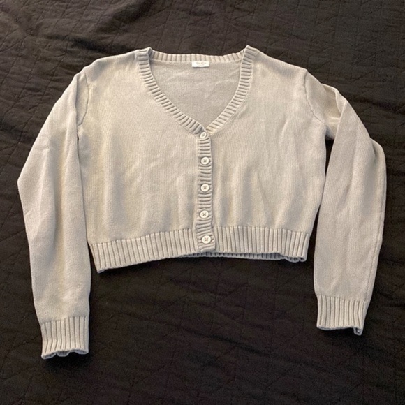 Brandy Melville Sweaters - JOHN Galt Cropped cardigan